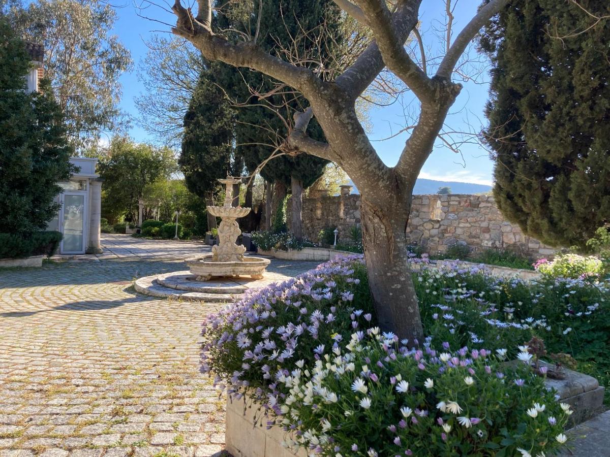 Gîte Comme à la maison Hyères Exterior foto